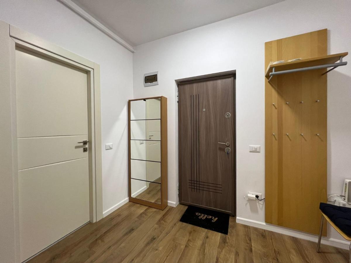 Perfect Host Palas 2 Rooms Iasi Exterior foto