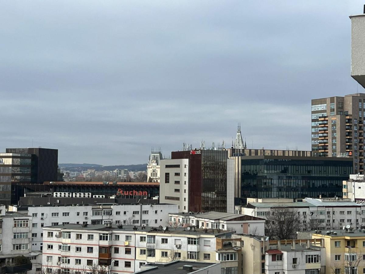 Perfect Host Palas 2 Rooms Iasi Exterior foto
